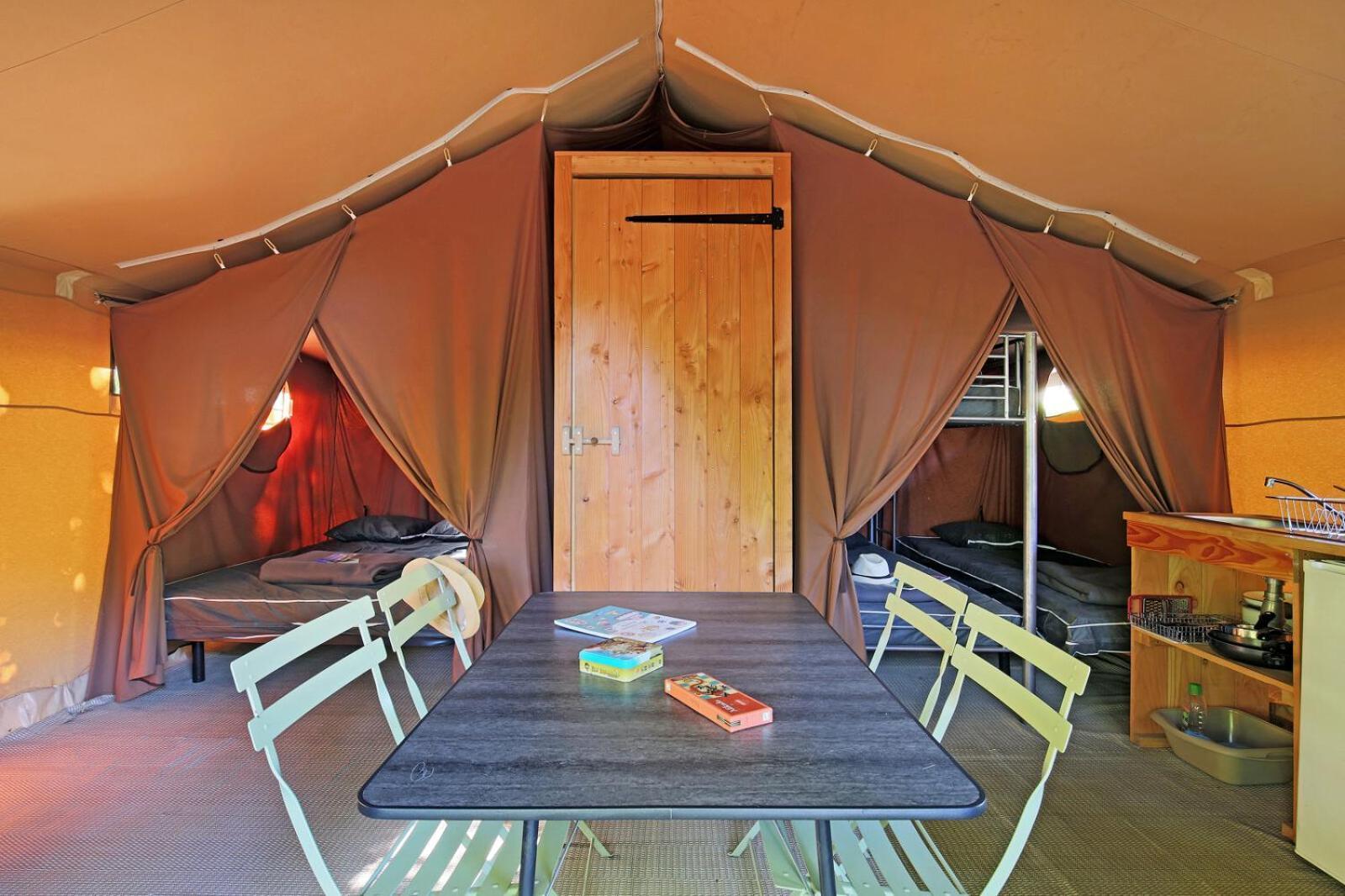 Huttopia Royat Quarto foto